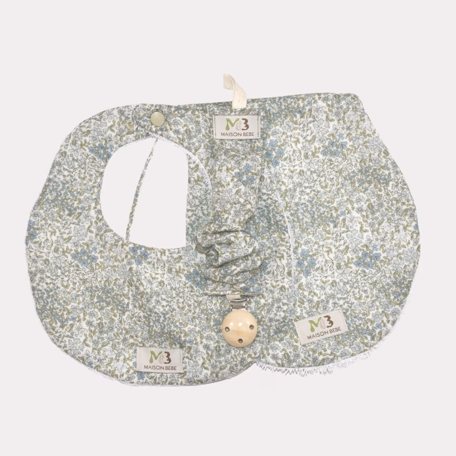 set conjunto babero chupetero y toalla regalos